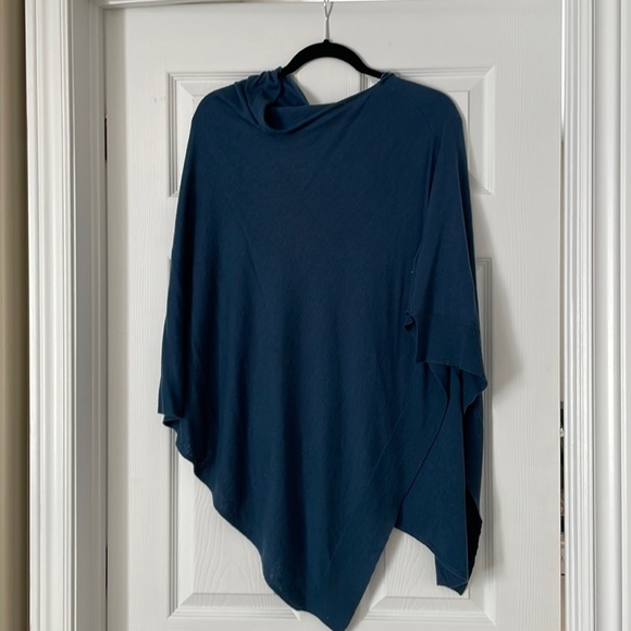 sandwich Sweaters - Sandwich Poncho